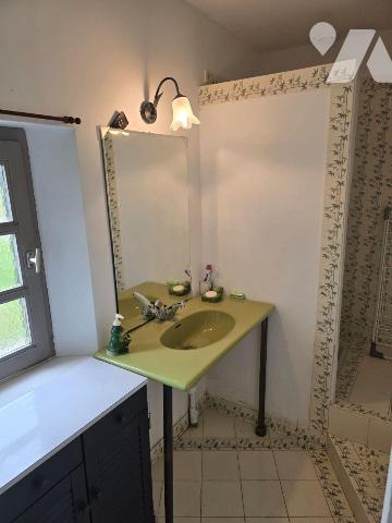 A VENDRE. Maison. ST GEORGES DE ROUELLEY. Sud Manche. Basse Normandie.
En campagne, maison en ...
