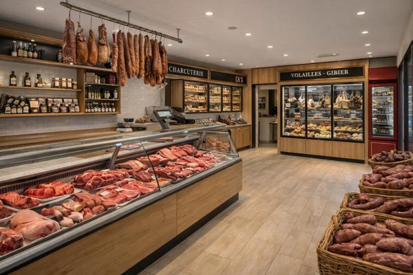 03200 VICHY –IMMEUBLE DE RAPPORT MIXTE AVEC 2 APPARTEMENTS + LOCAL COMMERCIAL -COEUR DE VILLE