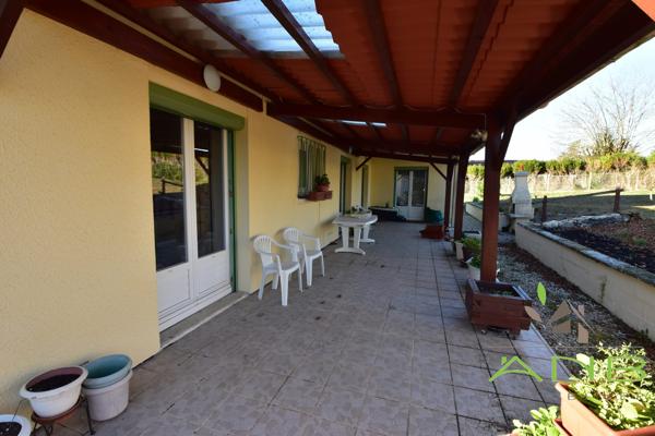 Vaste Plain Pied et terrain constructible Pumoyen