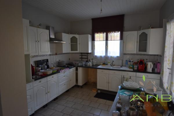 Vaste Plain Pied et terrain constructible Pumoyen