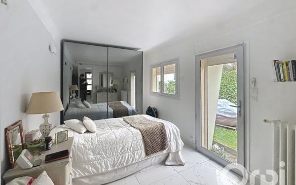 Maison à vendre    3 pièces • 57,34 m2 Clamart