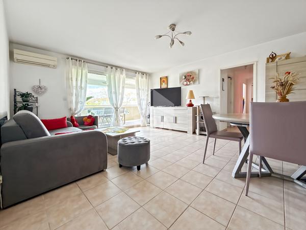 Appartement avec Terrasse Marignane 4 pièces 80 m2