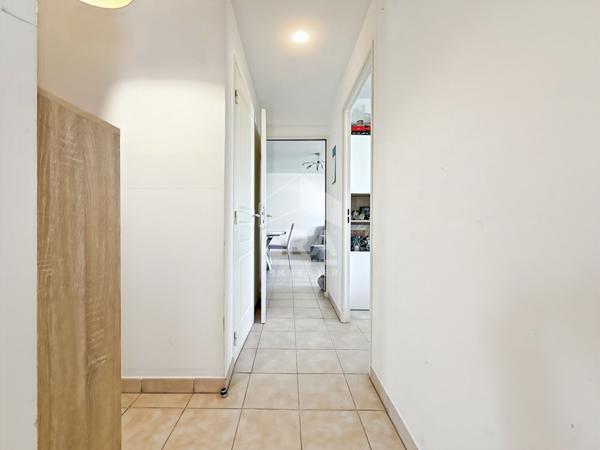 Appartement avec Terrasse Marignane 4 pièces 80 m2