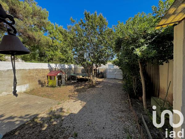 Maison à vendre 4 pièces 102 m² Arles