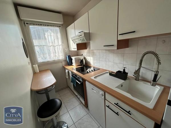 Appartement à louer 2 pièces 41.78m² Arpajon (91290)