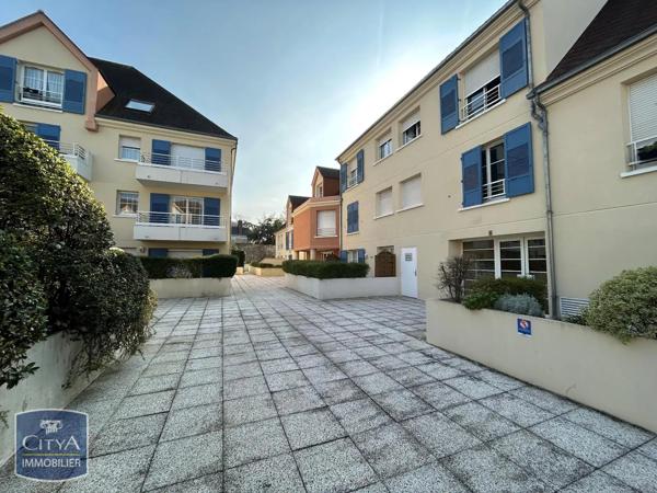 Appartement à louer 2 pièces 41.78m² Arpajon (91290)