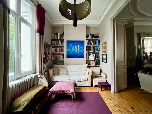 Tours - Quartier des Prébendes - Maison 245m2 + parking