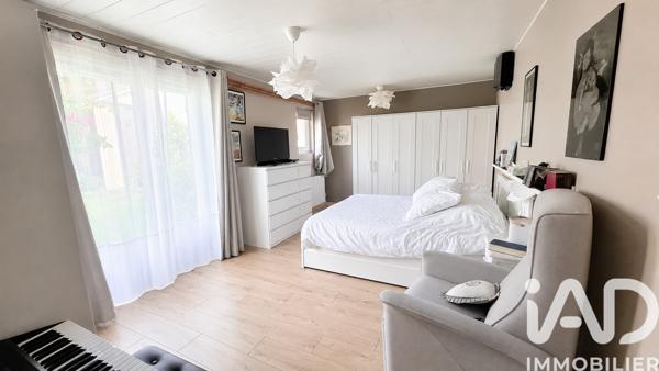 Maison à vendre 4 pièces 87 m² Conches-en-Ouche