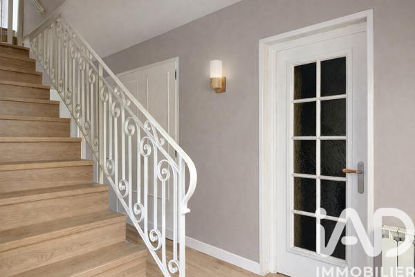 Maison à vendre 5 pièces 121 m² Dourdan