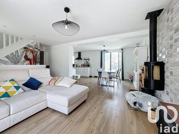 Maison à vendre 6 pièces 110 m² Épinay-sous-Sénart