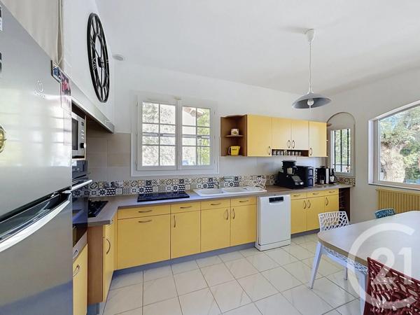 Maison à vendre  5 pièces - 138,29 m 2   AGDE  - 34