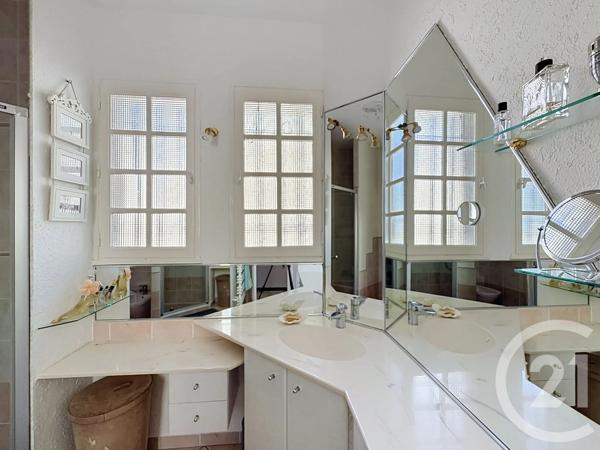 Maison à vendre  5 pièces - 138,29 m 2   AGDE  - 34