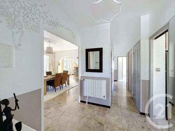Maison à vendre  5 pièces - 138,29 m 2   AGDE  - 34