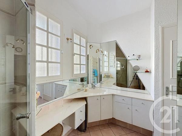 Maison à vendre  5 pièces - 138,29 m 2   AGDE  - 34