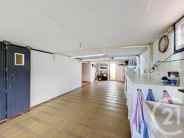 Maison à vendre  5 pièces - 138,29 m 2   AGDE  - 34