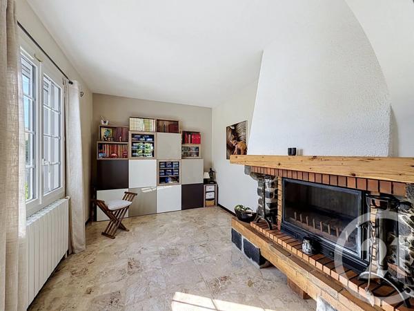 Maison à vendre  5 pièces - 138,29 m 2   AGDE  - 34