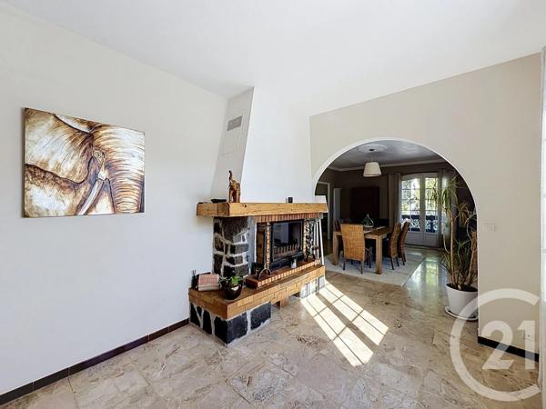Maison à vendre  5 pièces - 138,29 m 2   AGDE  - 34