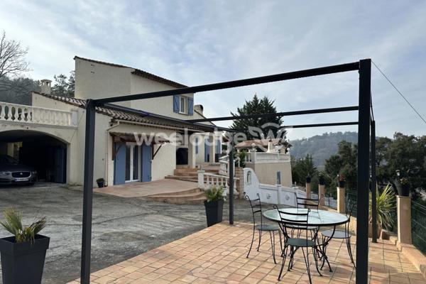 Maison à vendre 7 pièces de 168 m² à Mandelieu-la-Napoule
