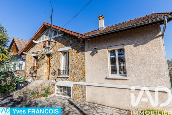 Maison à vendre 5 pièces 98 m² Sainte-Geneviève-des-Bois