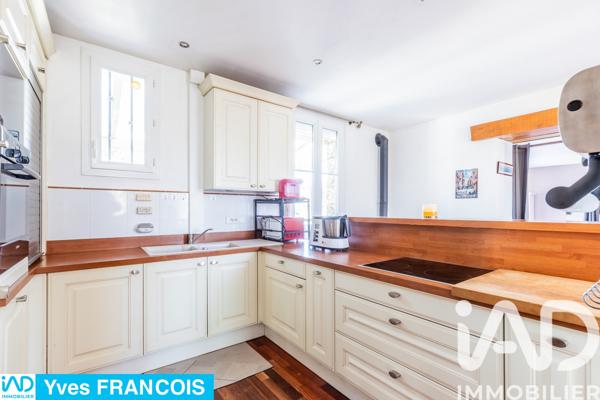Maison à vendre 5 pièces 98 m² Sainte-Geneviève-des-Bois