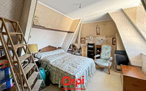 Maison à vendre    5 pièces • 130 m2 Montluçon