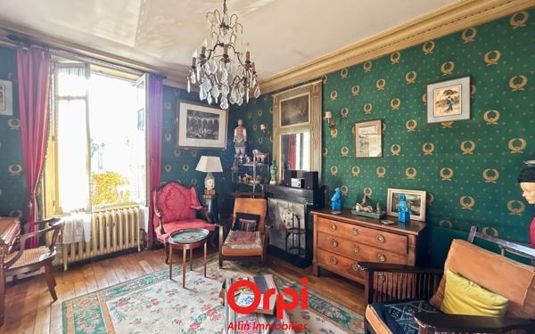 Maison à vendre    5 pièces • 130 m2 Montluçon