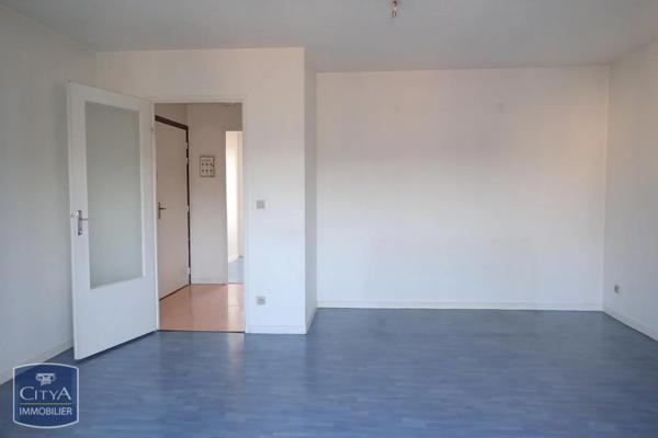 Appartement à louer 2 pièces 47.5m² Barberaz (73000)