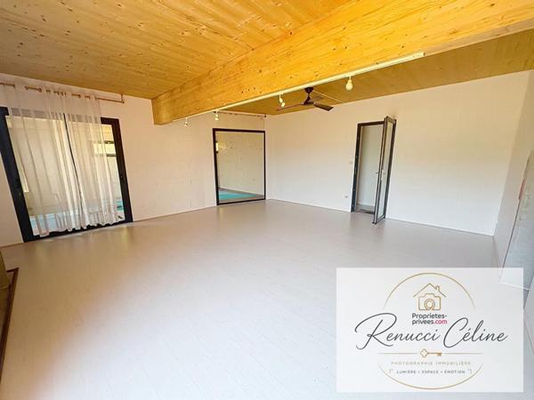 Maison d'architecte de type T4 de 184 m² à Ajaccio