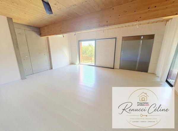 Maison d'architecte de type T4 de 184 m² à Ajaccio