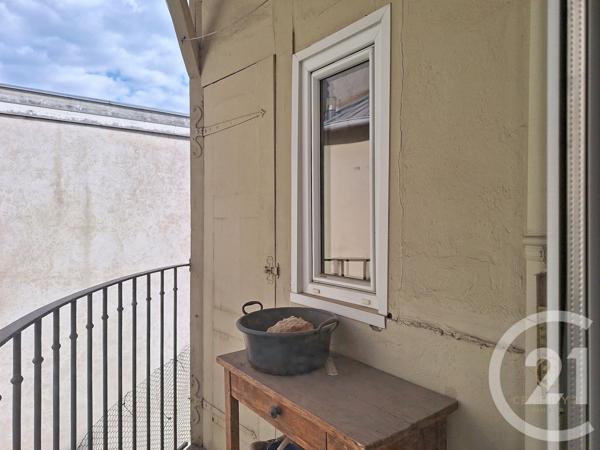 Appartement F4 à vendre  5 pièces - 116,81 m2 LYON - 69002