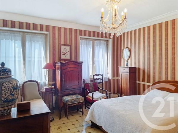 Appartement F4 à vendre  5 pièces - 116,81 m2 LYON - 69002