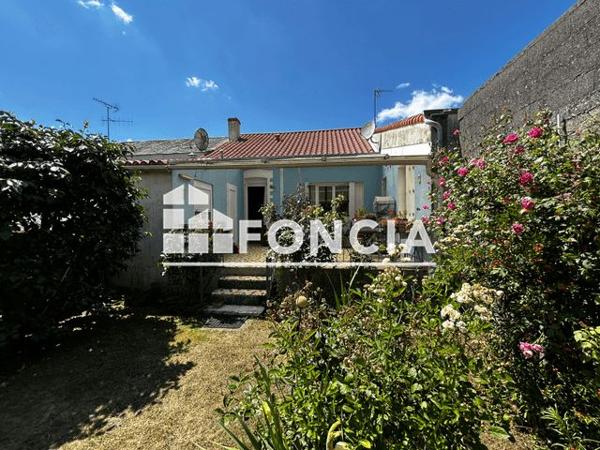 À vendre Maison 4 pièces 73.44 m² - La Roche-sur-yon 85000