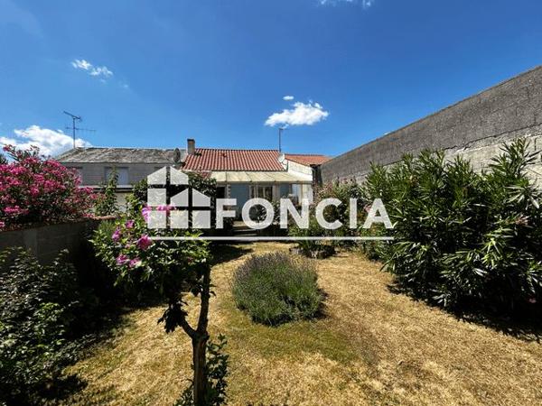 À vendre Maison 4 pièces 73.44 m² - La Roche-sur-yon 85000