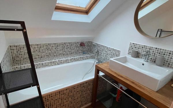 Appartement à louer    2 pièces • 45,60 m2 Lille