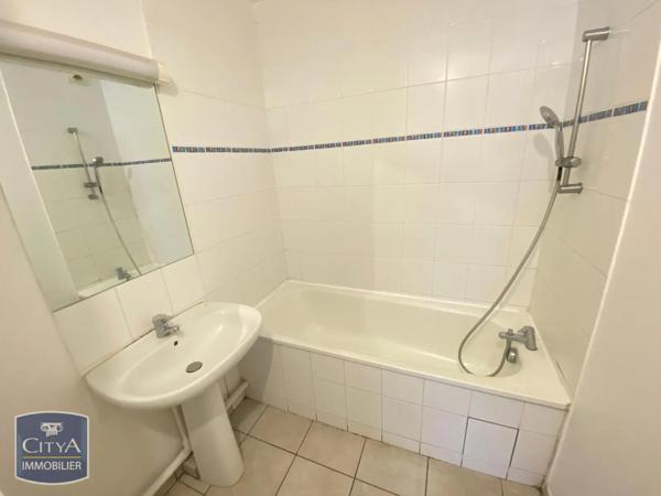 Appartement à louer 2 pièces 58.25m²