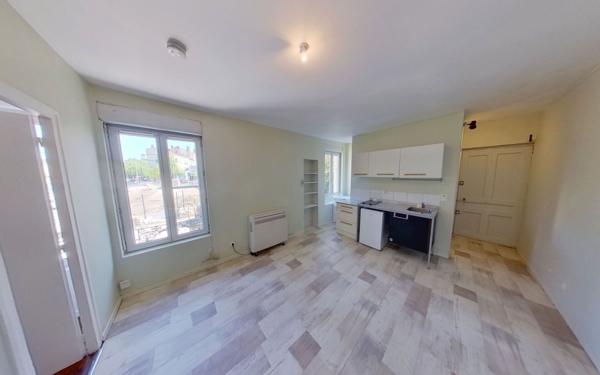 Appartement à louer    2 pièces •  Lyon 9