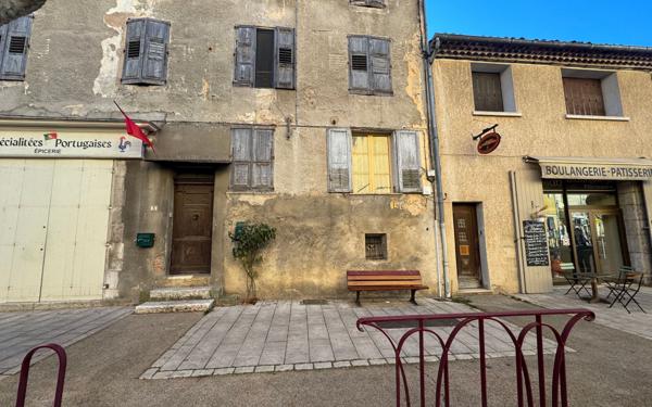 Appartement à vendre    3 pièces • 66,61 m2 Riez