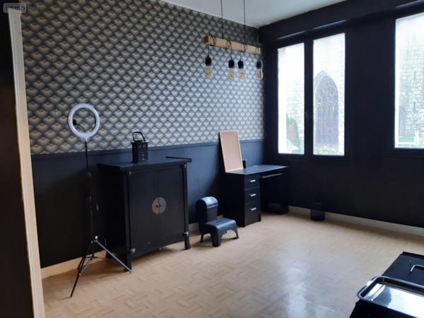 Immeuble à vendre à Noyal-Pontivy dans le Morbihan (56920), ref : 063-353