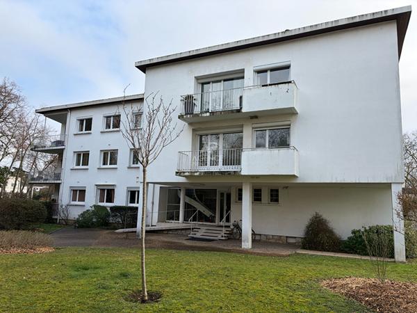 Appartement Maisons Laffitte 3 pièce(s) - balcon - 2 chambres - entrée de parc - calme 420 000 € **  - Référence  13536