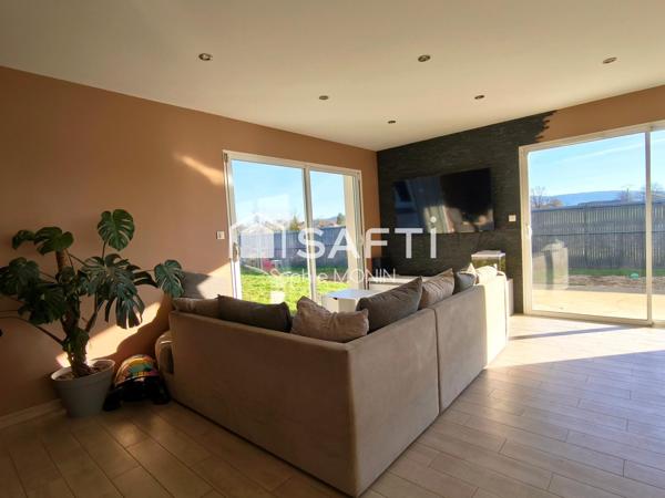 MAISON 130M²,SECTEUR BOURG EN BRESSE, PLAIN-PIEDS, 4 CHAMBRES, UNE SALLE D'EAU , UNE SALLE DE BAIN