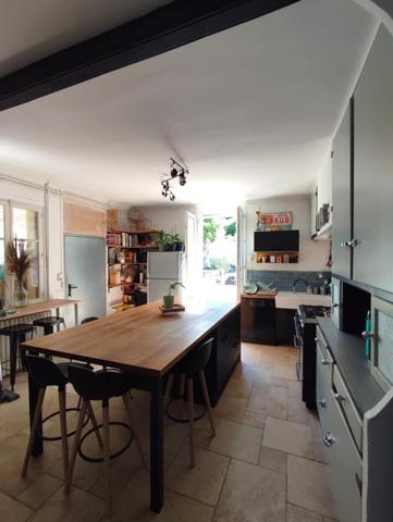 maison familiale avec trois chambres