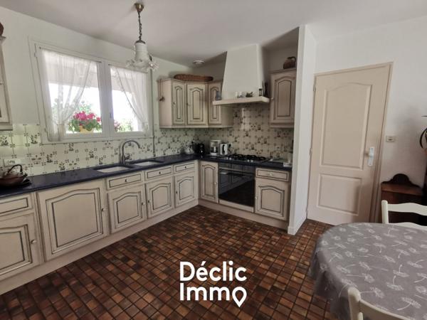 Vente maison et terrain Saint symphorien, 150m² 15700m² 8 pièces 349 800€ Page /fr/detail.htm