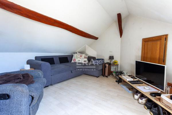 Maison spacieuse à vendre à Arnouville Les Mantes - 4 chambres