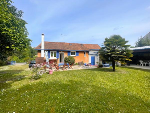 Gometz-le-Châtel (91940) Maison avec un grand jardin arboré