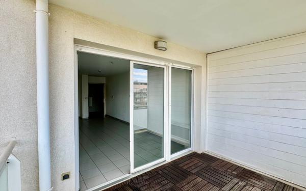 Appartement à vendre    2 pièces •  Istres