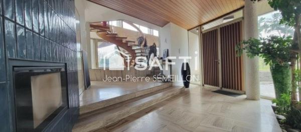 Maison d’architecte emblématique près d’Agen