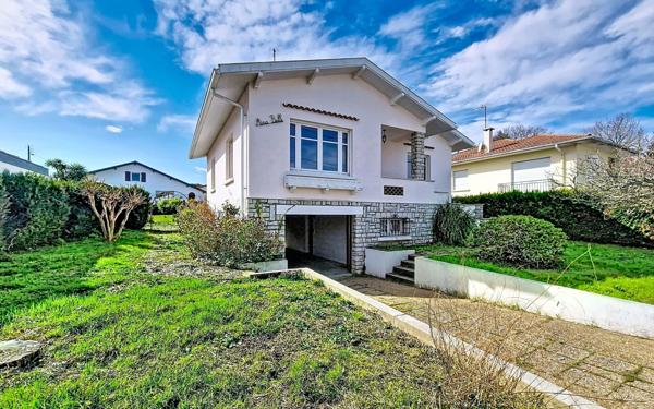 Maison à vendre    3 pièces •  Anglet