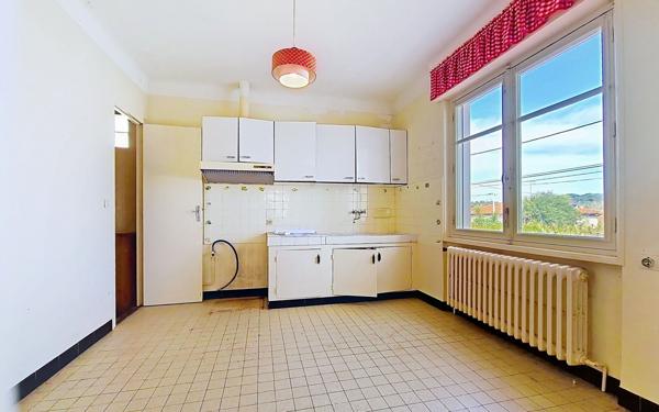 Maison à vendre    3 pièces •  Anglet