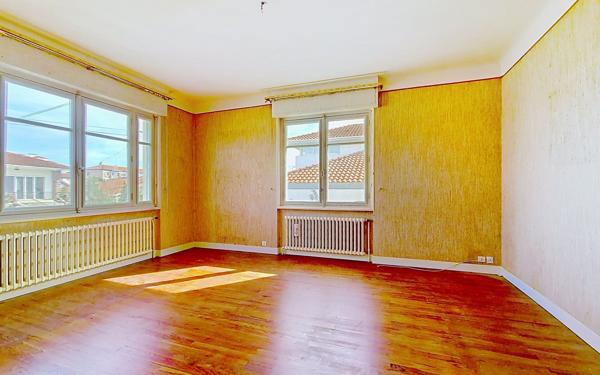 Maison à vendre    3 pièces •  Anglet
