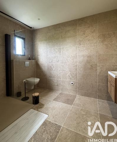 Maison à vendre 11 pièces 297 m² Mosnac